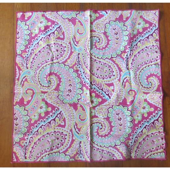 VERA BRADLEY Capri Melon Paisley Pink Set of 4 Napkins Fabric 19.5"x19.5"Retired - Picture 10 of 13